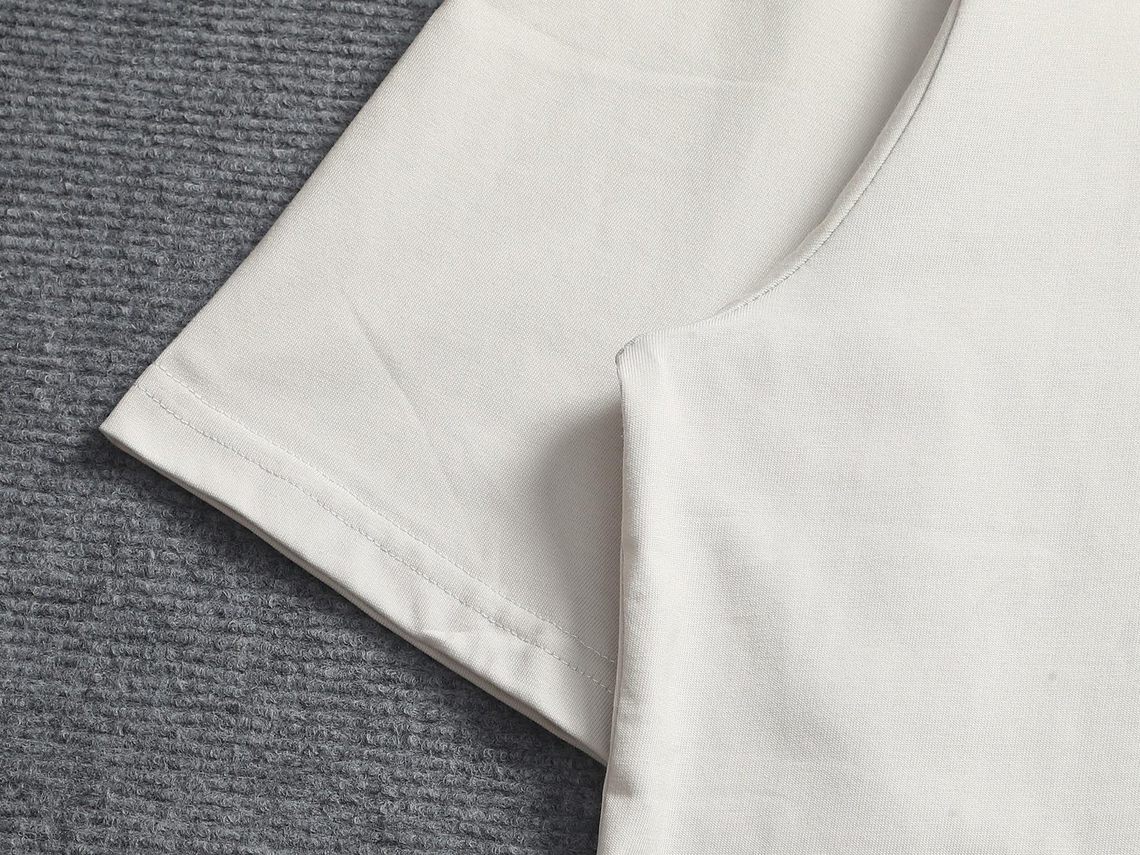 【T-shirts, tops, jackets】 - 图片 3