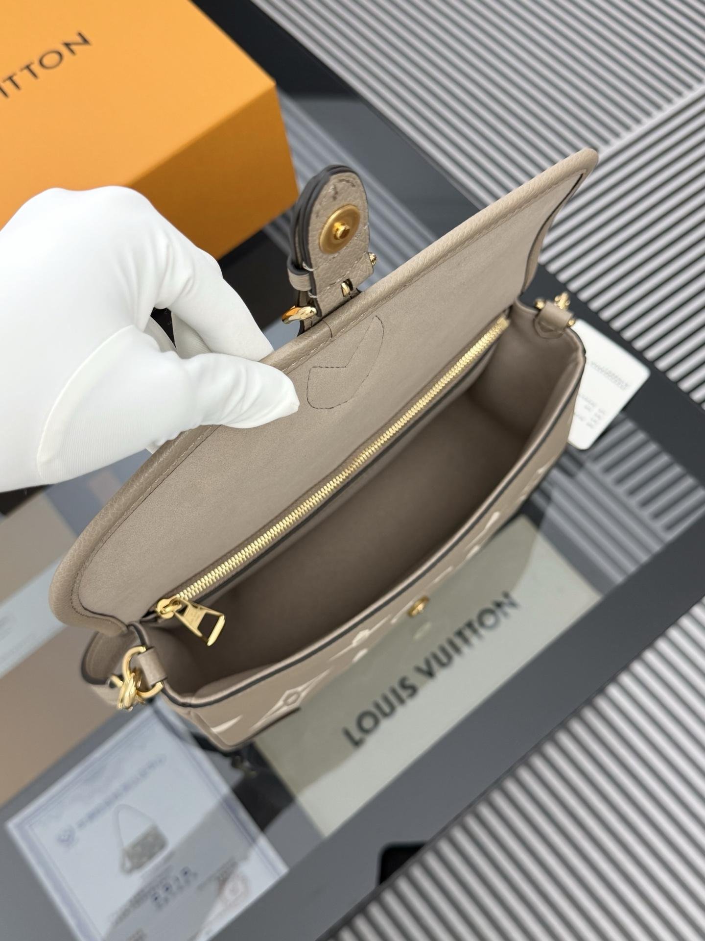 LV Bag OG - 图片 8