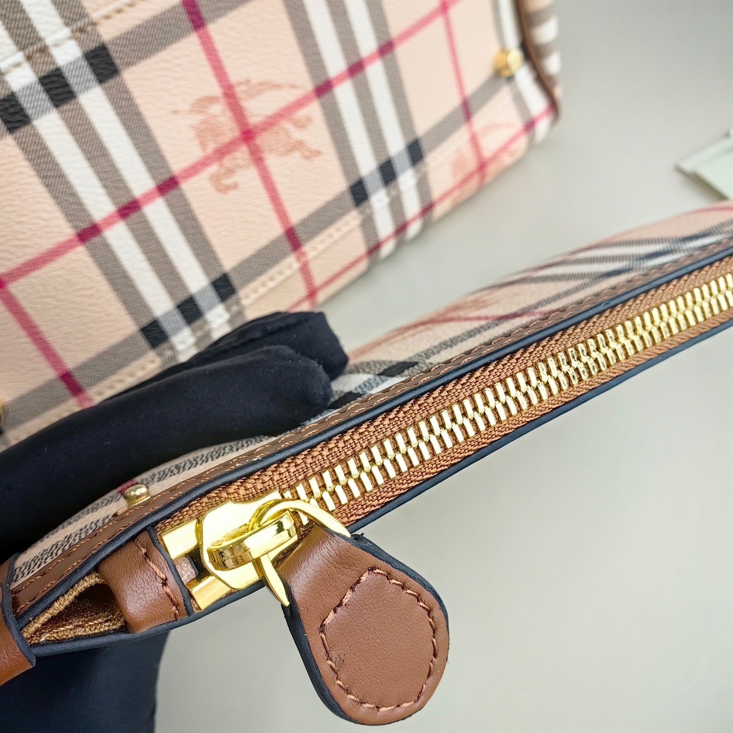 Burberry Bag OG - 图片 3