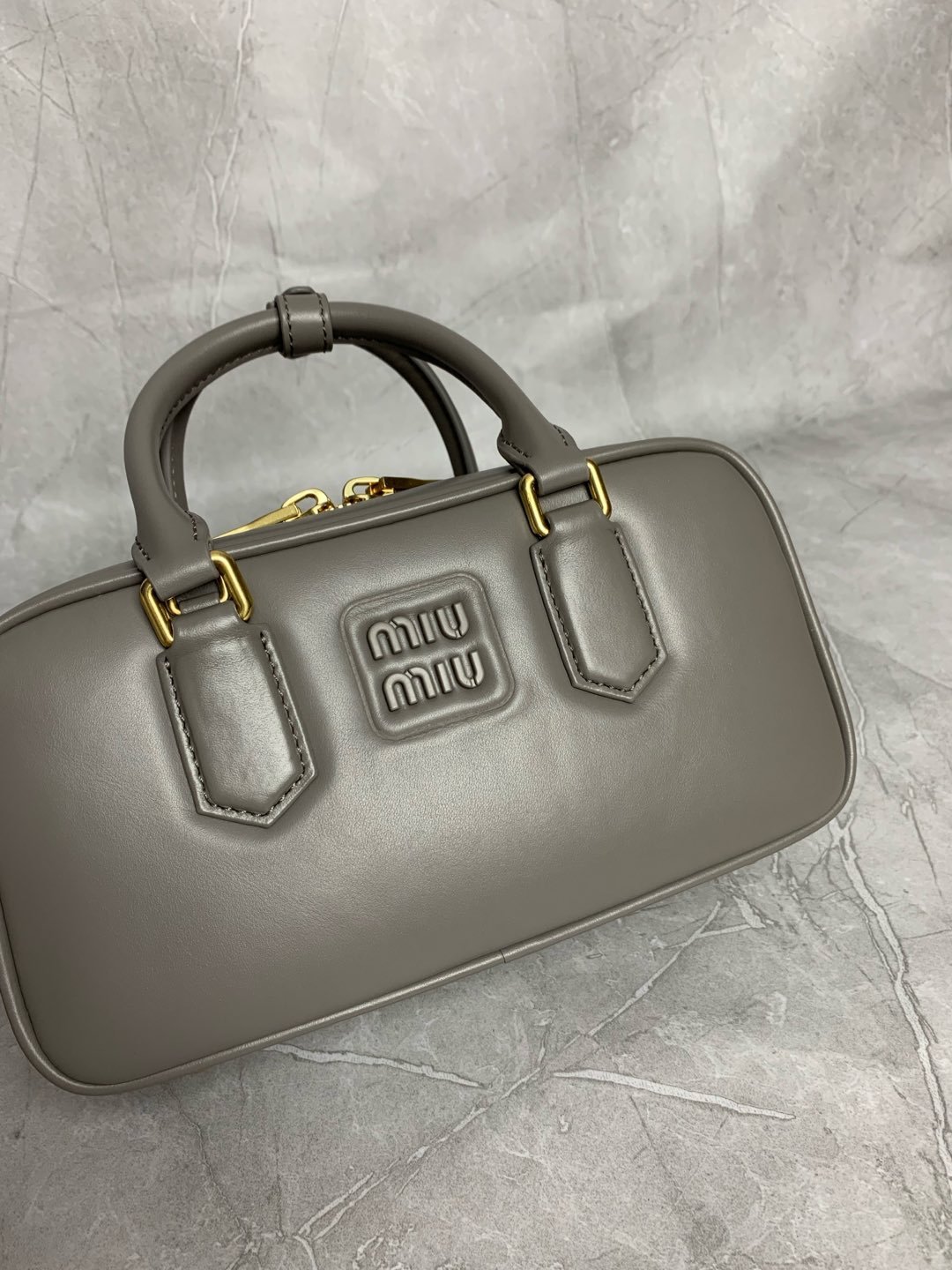 MiuMiu Bag OG - 图片 2
