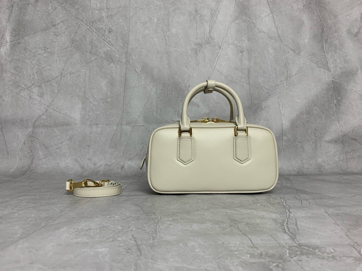 MiuMiu Bag OG - 图片 5