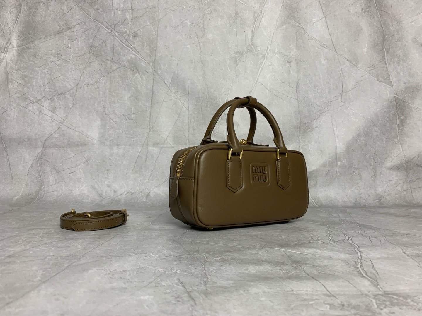 MiuMiu Bag OG - 图片 6