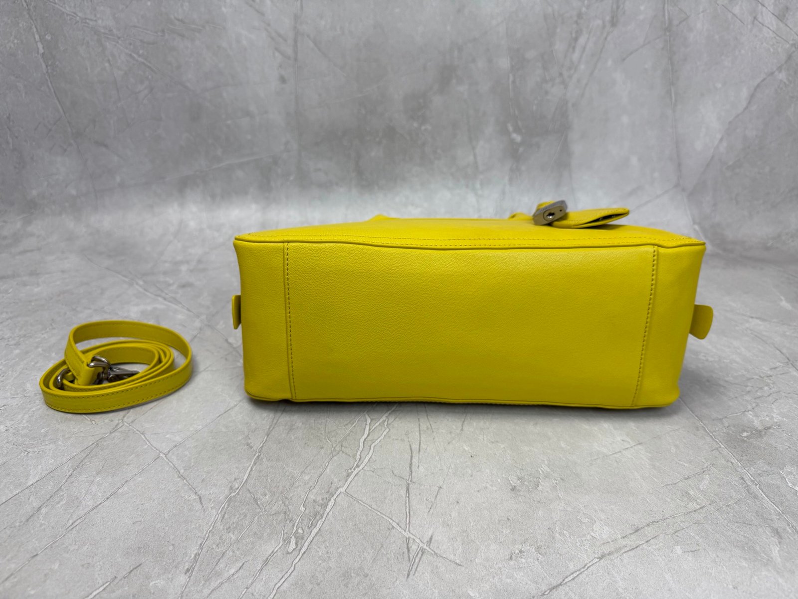MiuMiu Bag OG - 图片 7