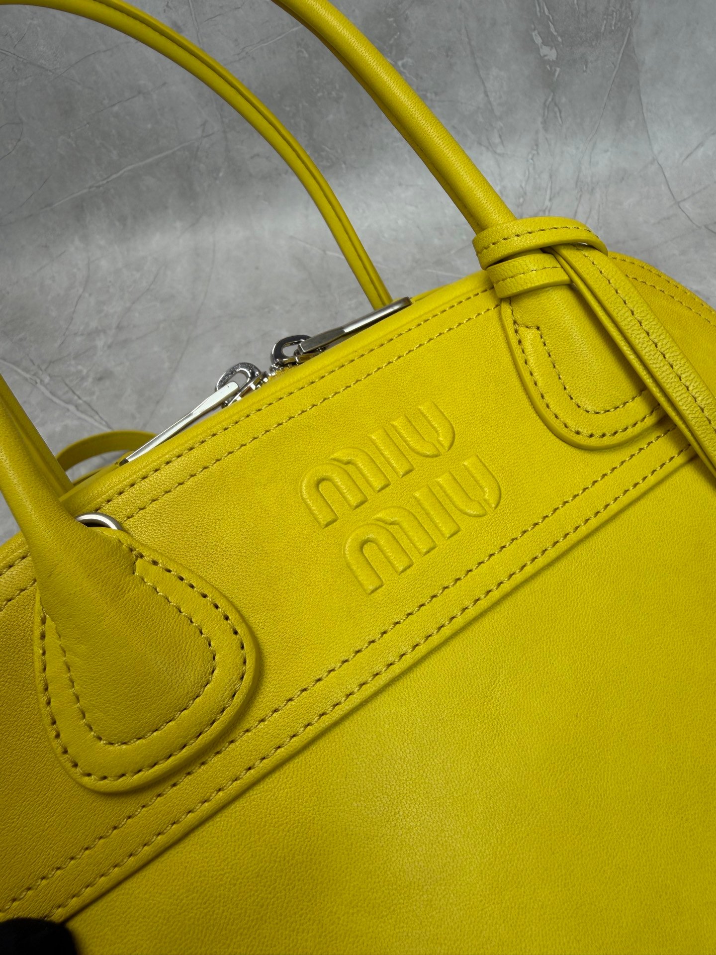 MiuMiu Bag OG - 图片 6