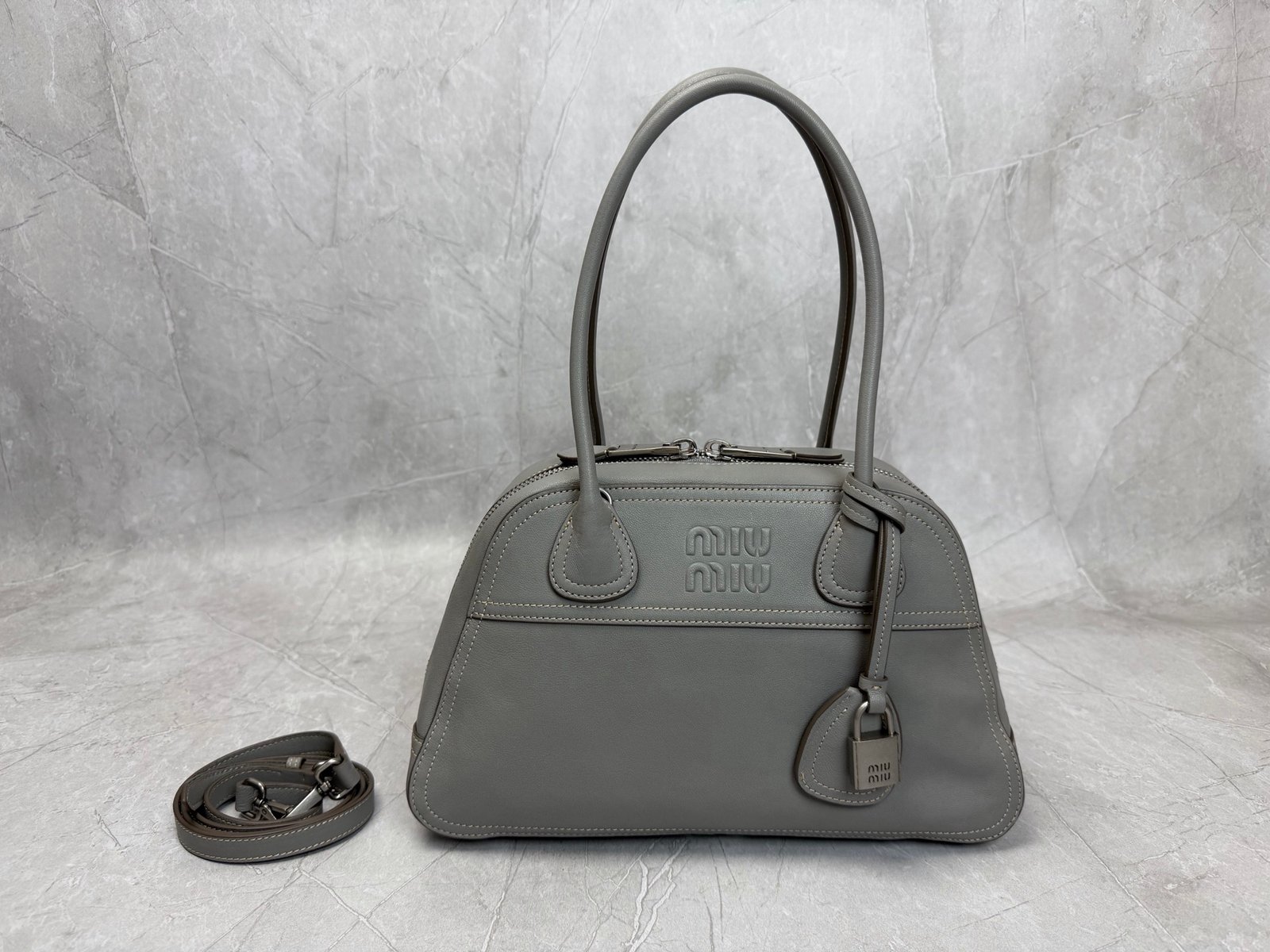 MiuMiu Bag OG - 图片 9