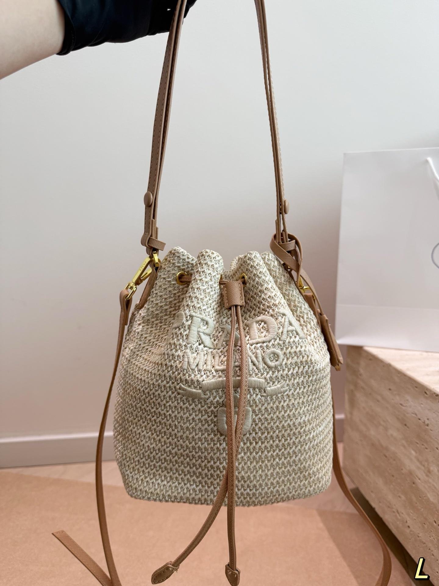 Prada Bag 1:1