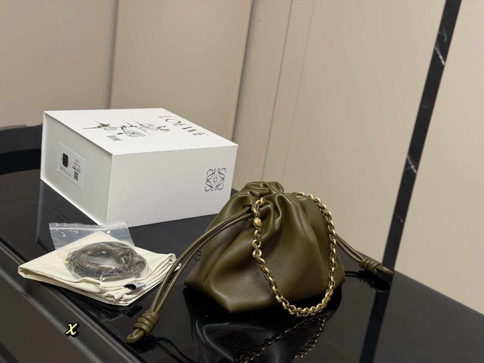 Loewe Bag 1:1