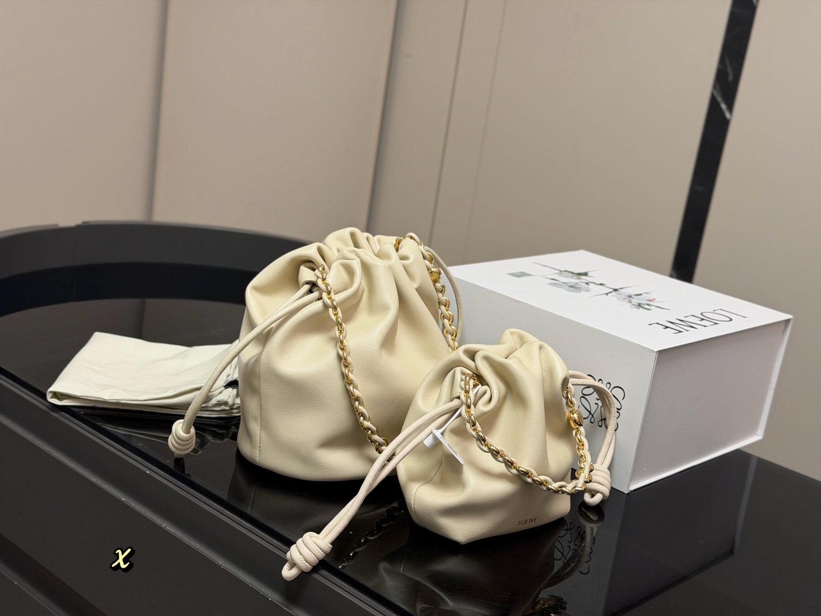 Loewe Bag 1:1
