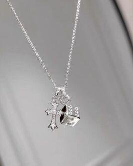 【Earrings】【Necklace】