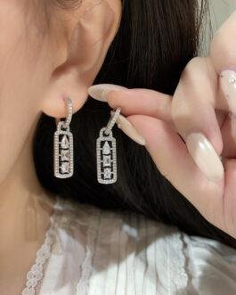 【Earrings】【Necklace】