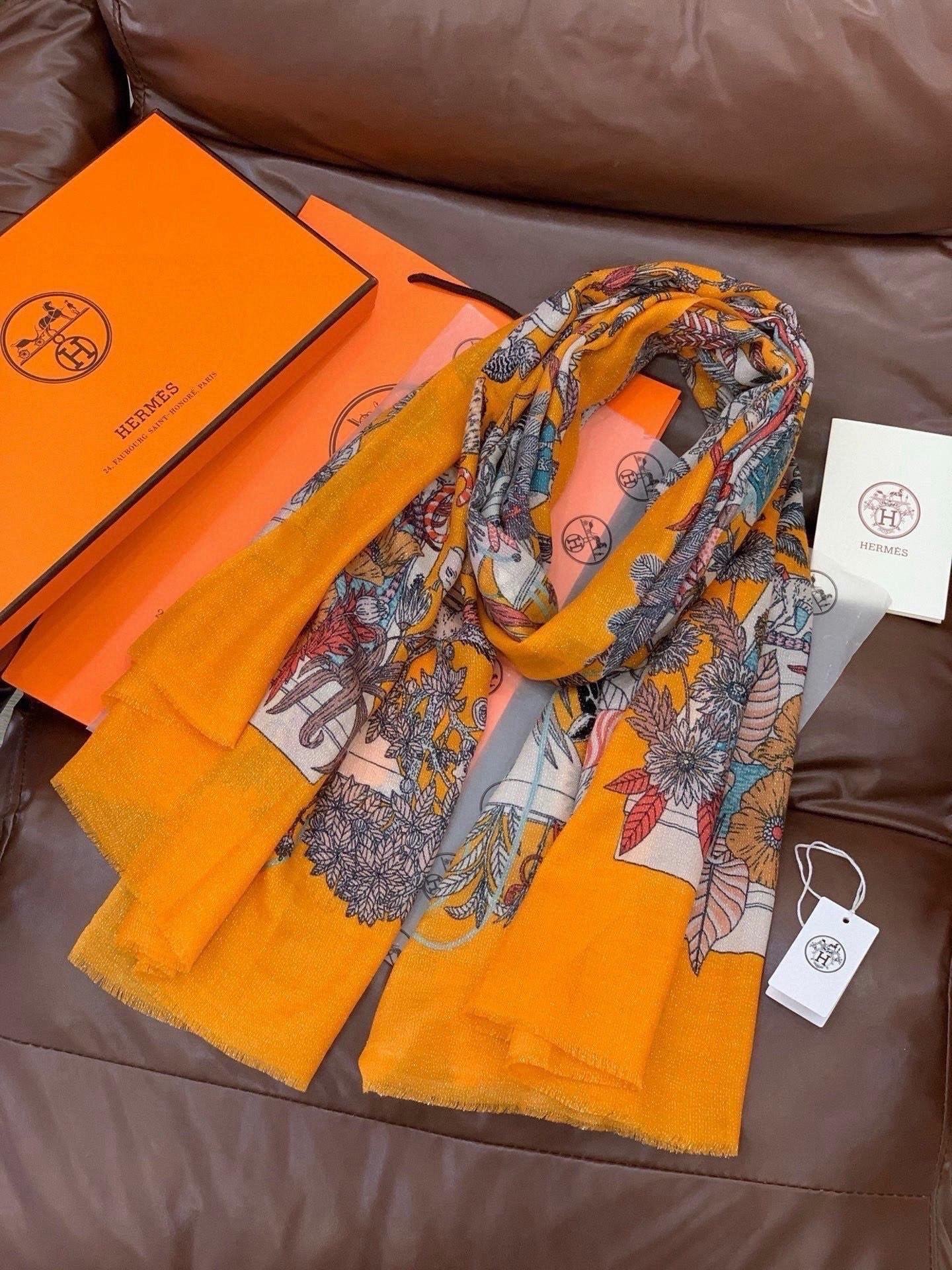 Scarf