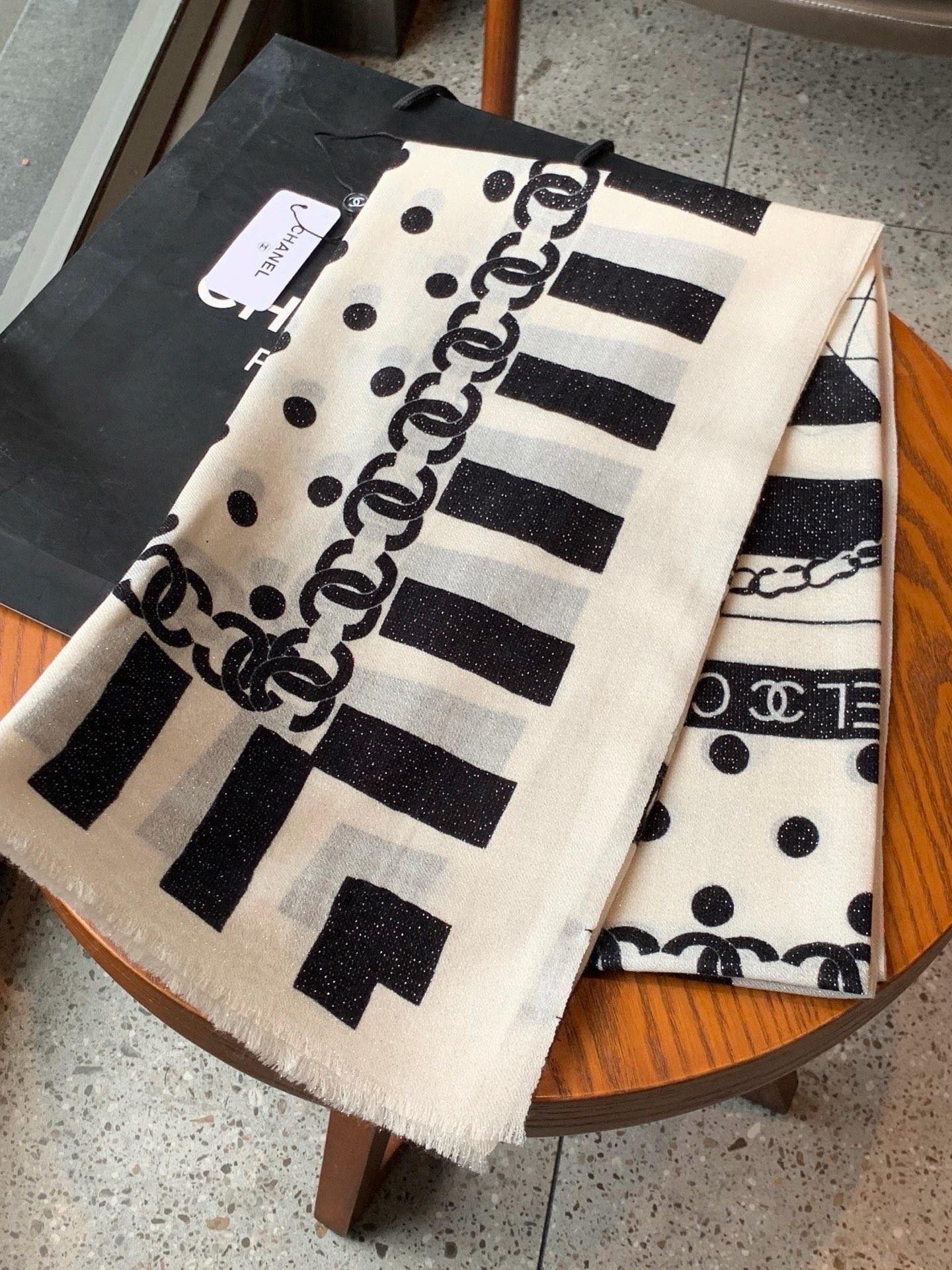 Scarf - 图片 4