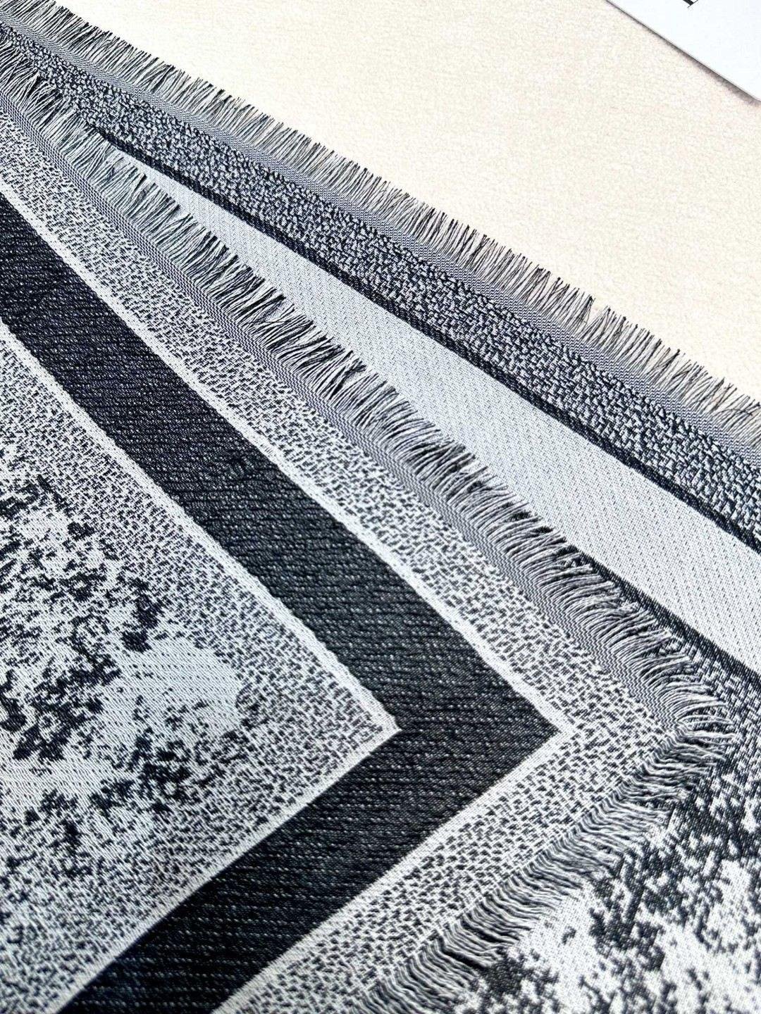 Scarf - 图片 6