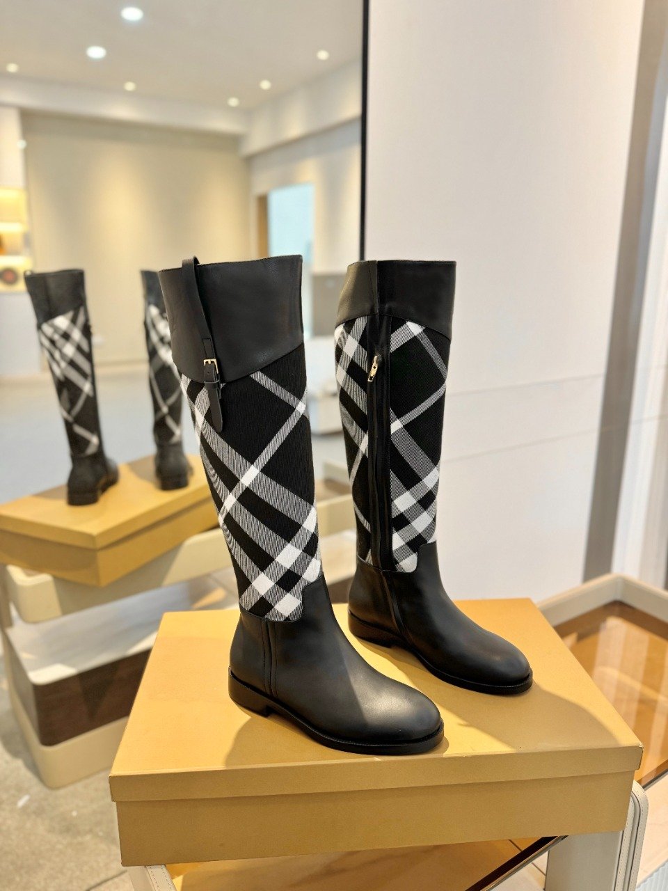 Burberry Shoes OG - 图片 2