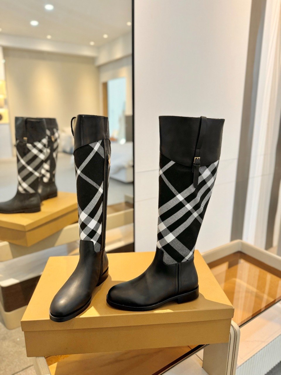 Burberry Shoes OG - 图片 5