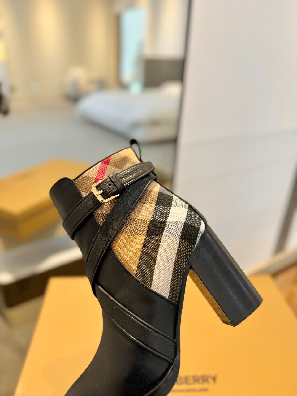 Burberry Shoes OG - 图片 8