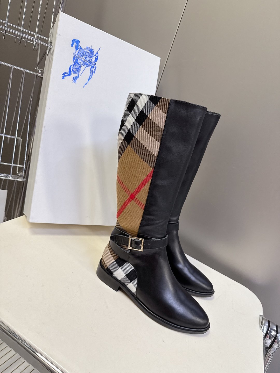 Burberry Shoes OG - 图片 3