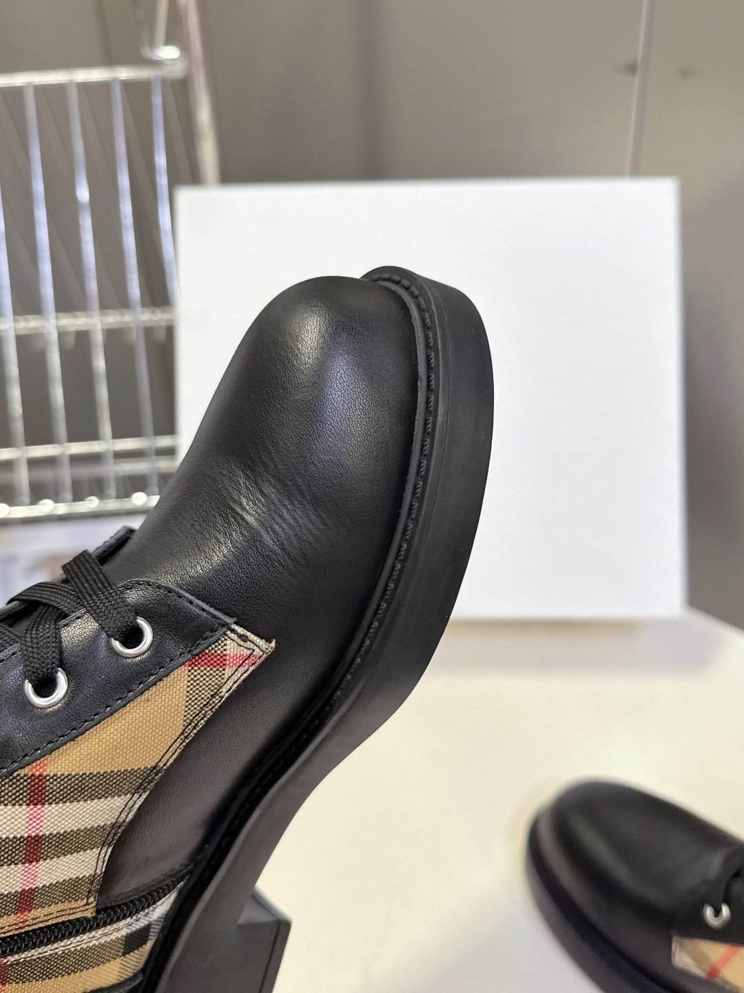 Burberry Shoes OG - 图片 8