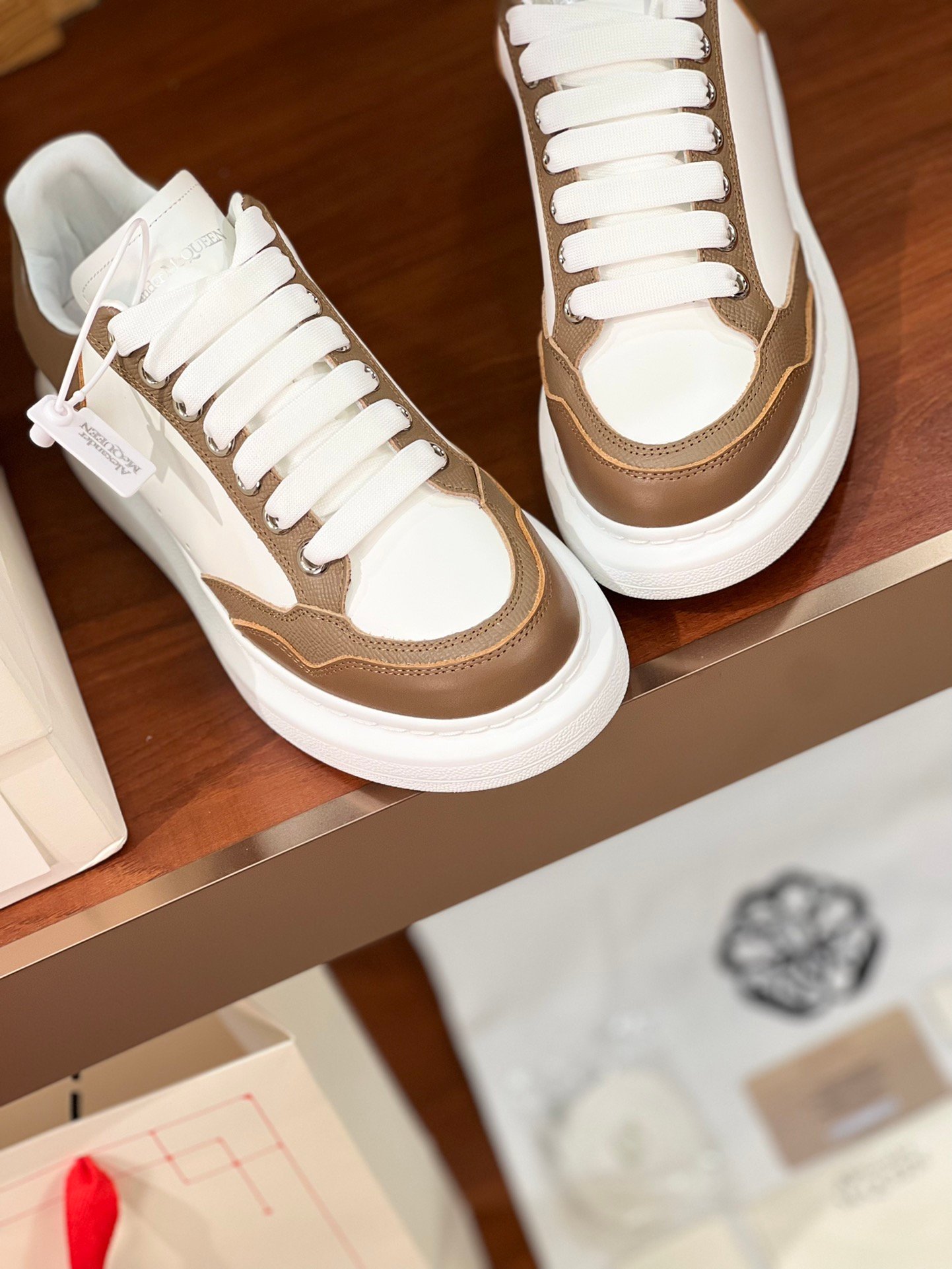 McQueen Shoes OG - 图片 9