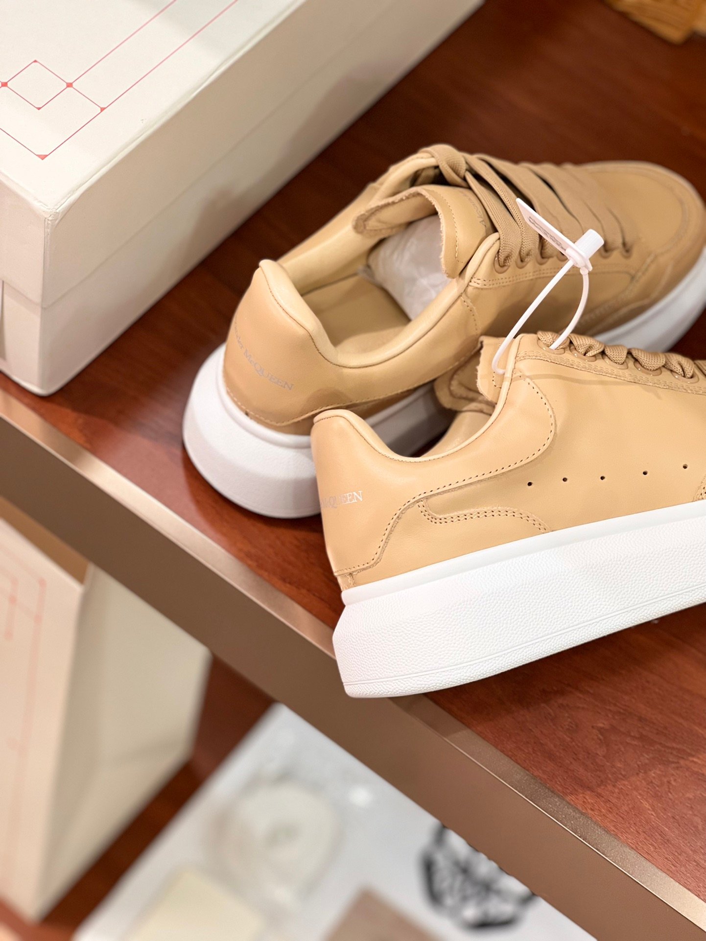 McQueen Shoes OG - 图片 9