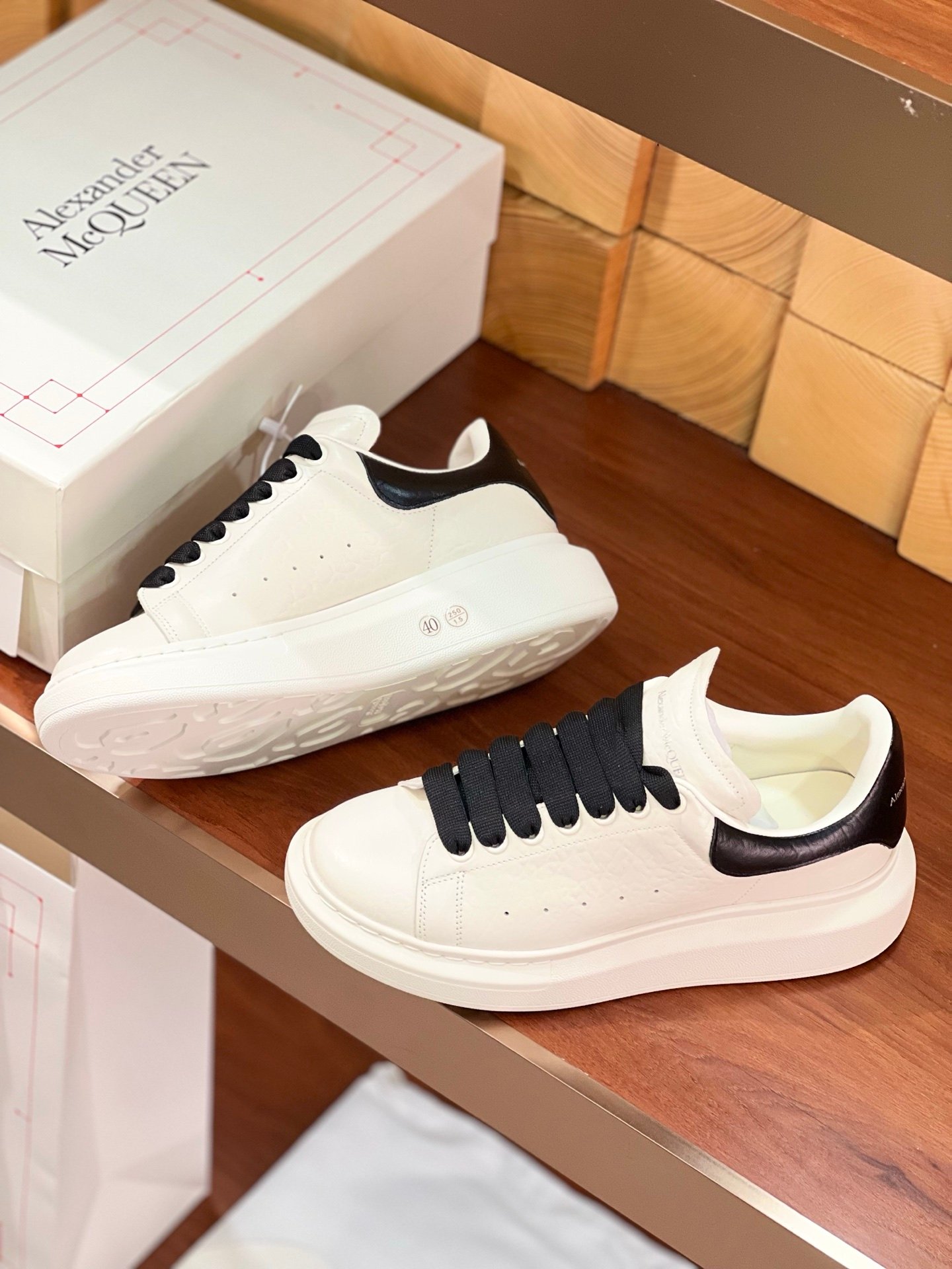 McQueen Shoes OG - 图片 7
