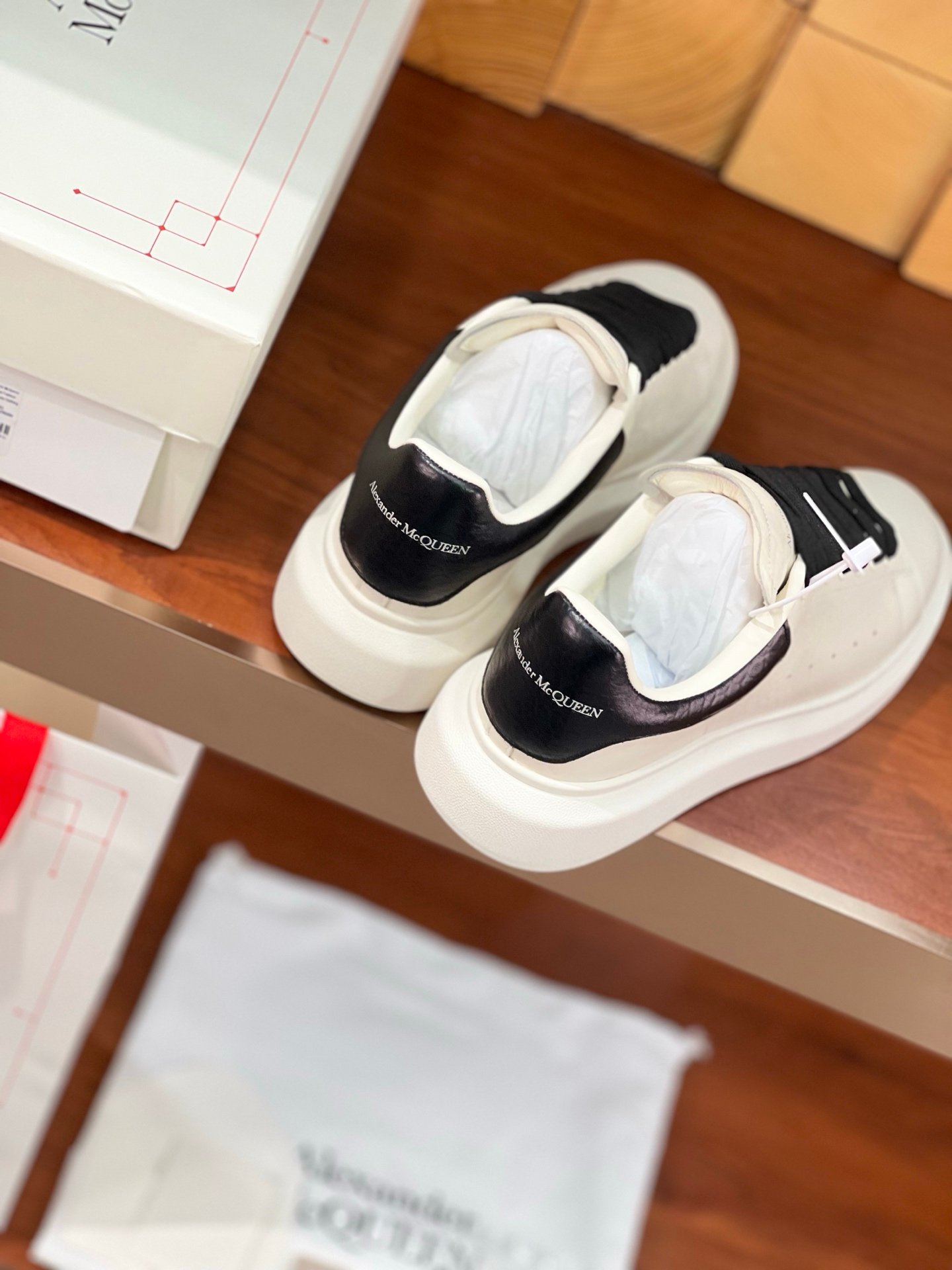 McQueen Shoes OG - 图片 8