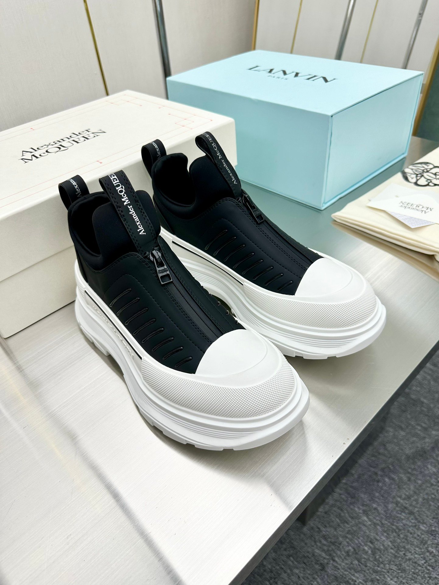 McQueen Shoes OG - 图片 6