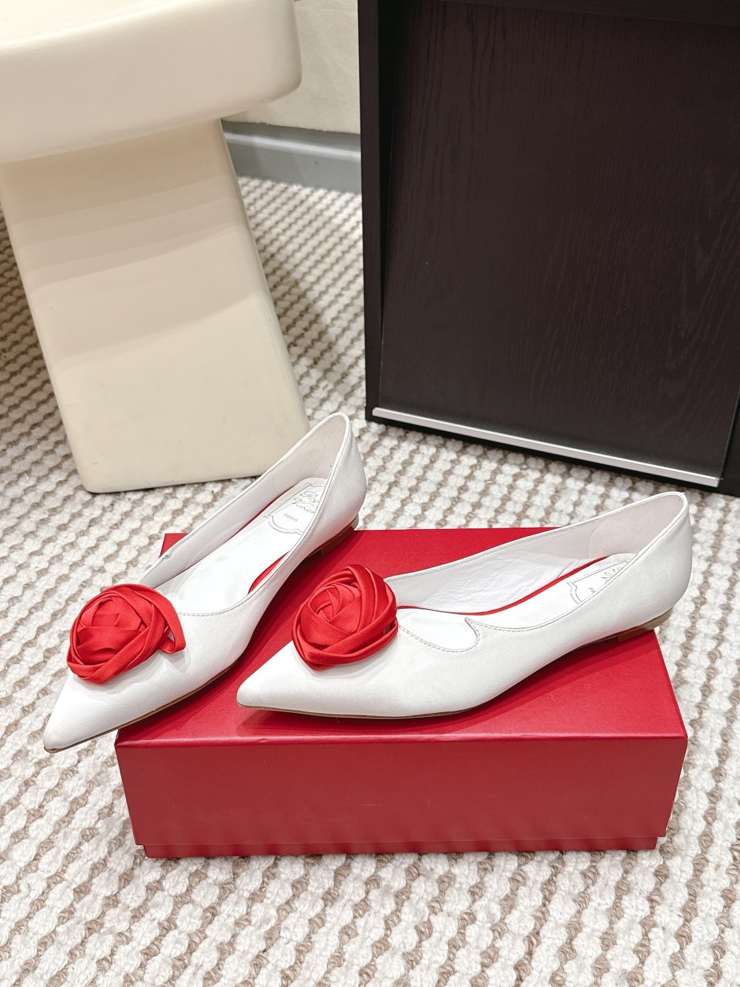 Roger Vivier Shoes OG