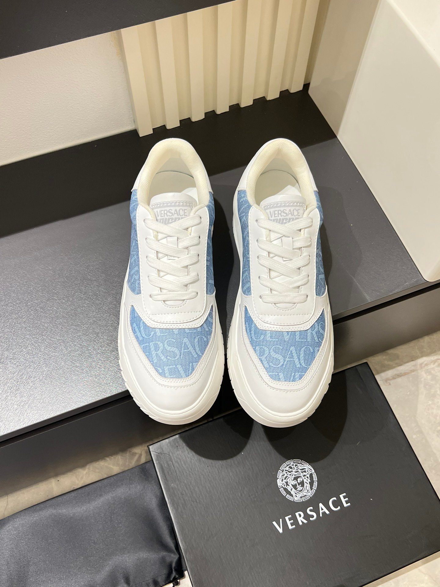 Versace Shoes OG - 图片 2