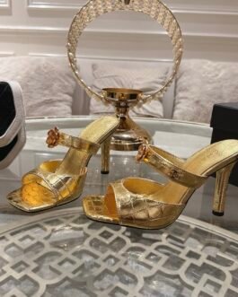 Chanel Shoes OG