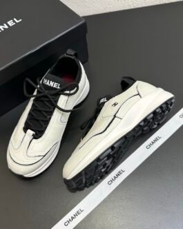 Chanel Shoes OG