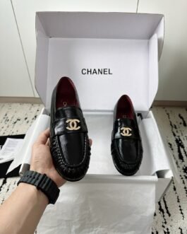 Chanel Shoes OG