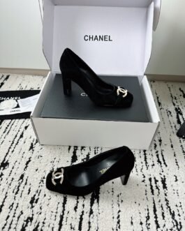 Chanel Shoes OG
