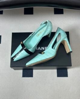 Chanel Shoes OG
