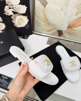 Chanel Shoes OG