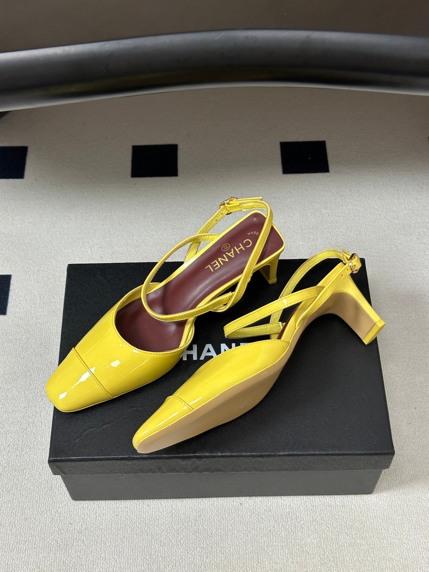 Chanel Shoes OG