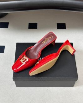 Chanel Shoes OG
