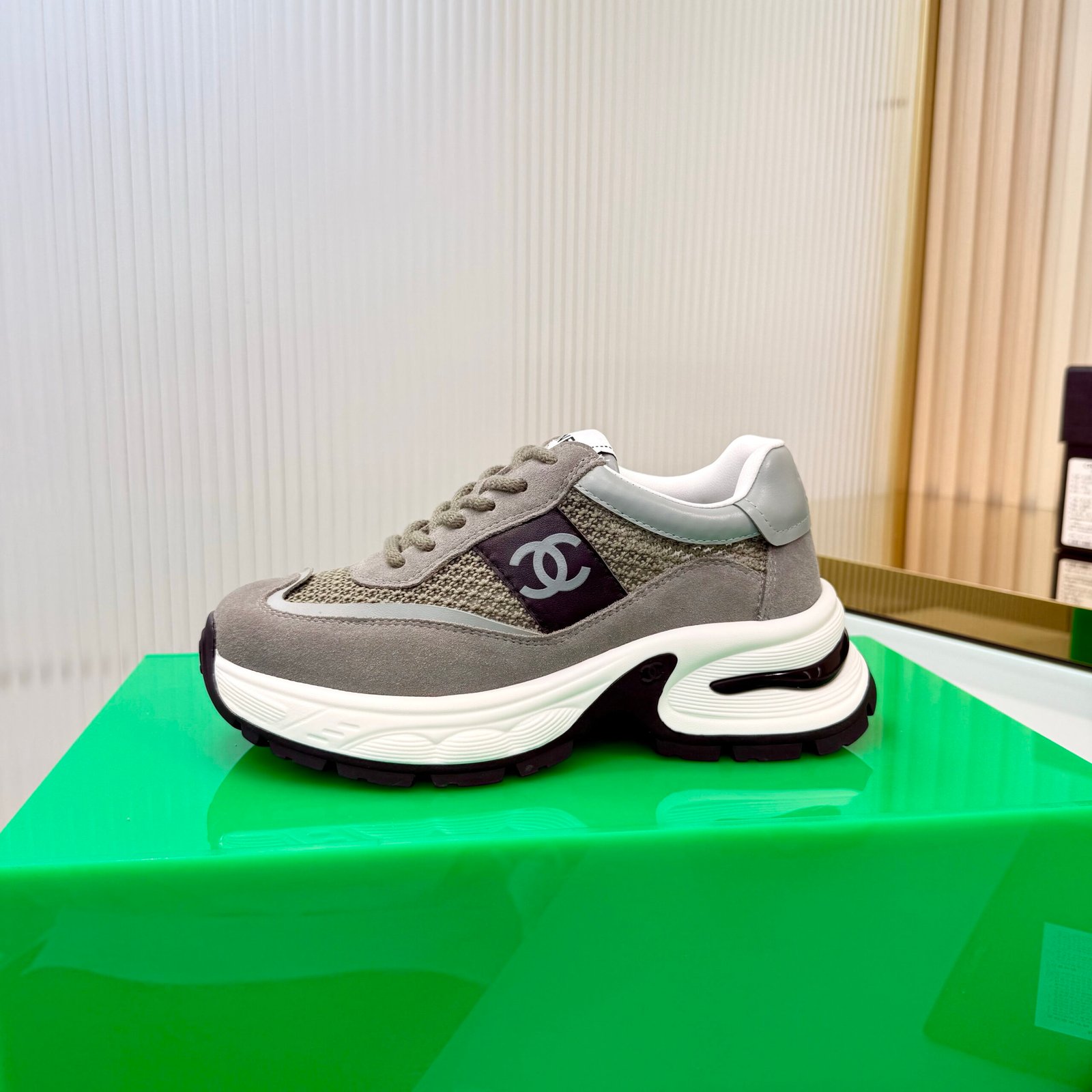 Chanel Shoes OG