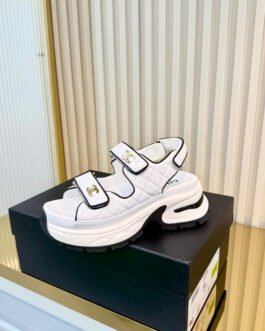 Chanel Shoes OG