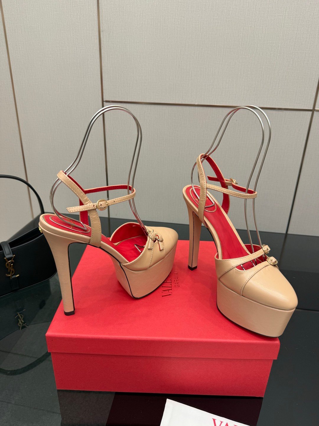 Valentino Shoes OG - 图片 5