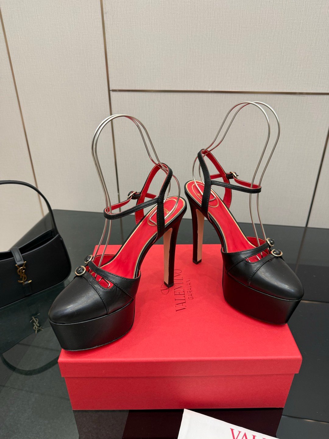 Valentino Shoes OG - 图片 4