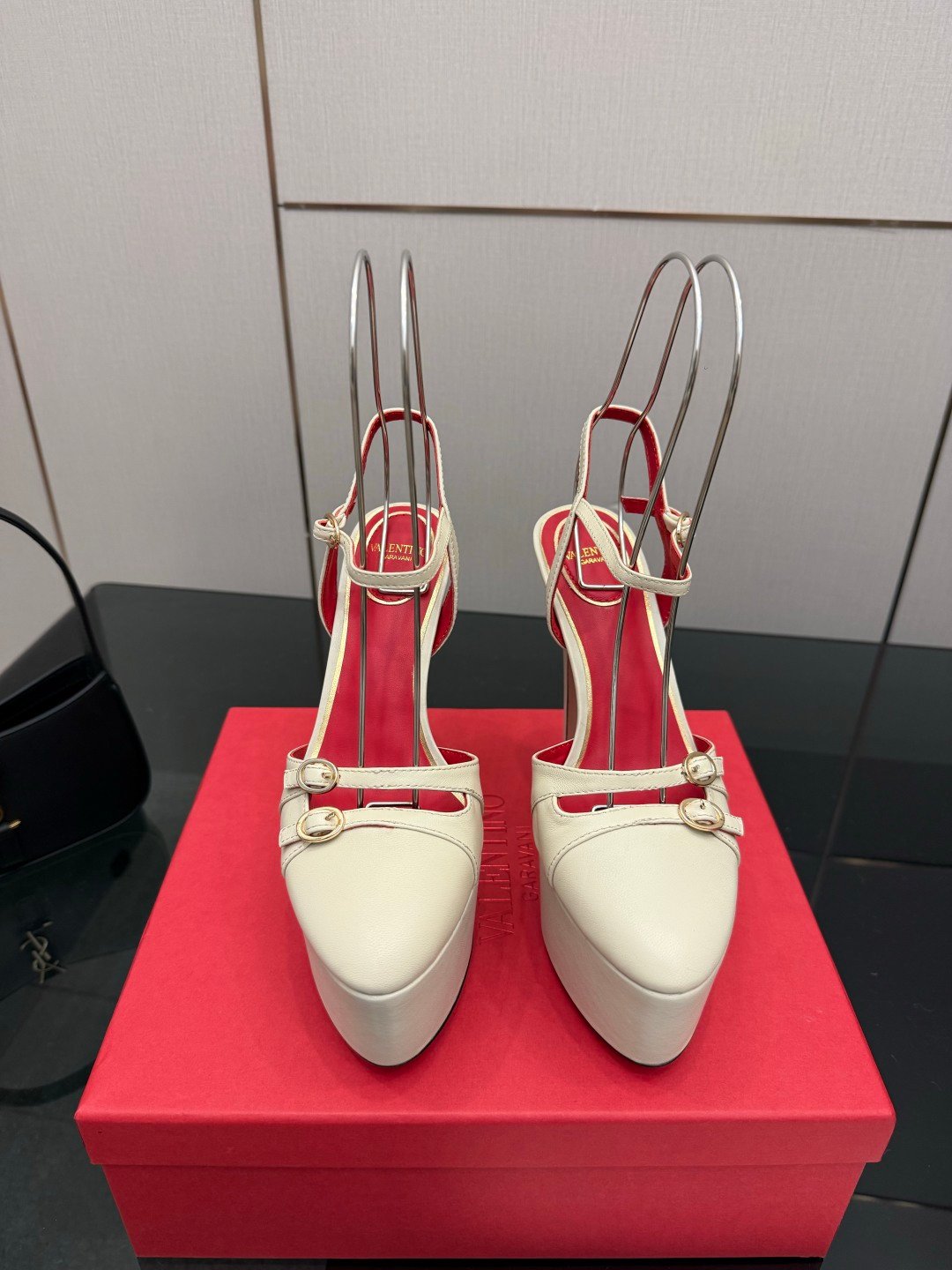 Valentino Shoes OG - 图片 3